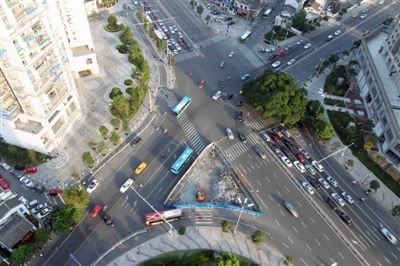 道路交叉口人流量分析方法